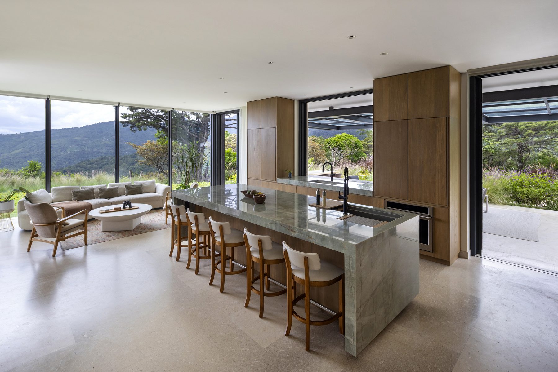 Claro del Bosque — residential architecture, Escazú, Costa Rica